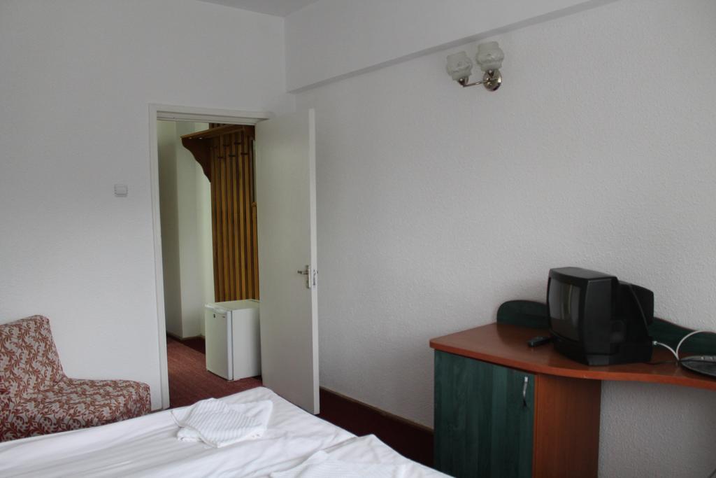 Hotel Venus Slănic-Moldova Zimmer foto